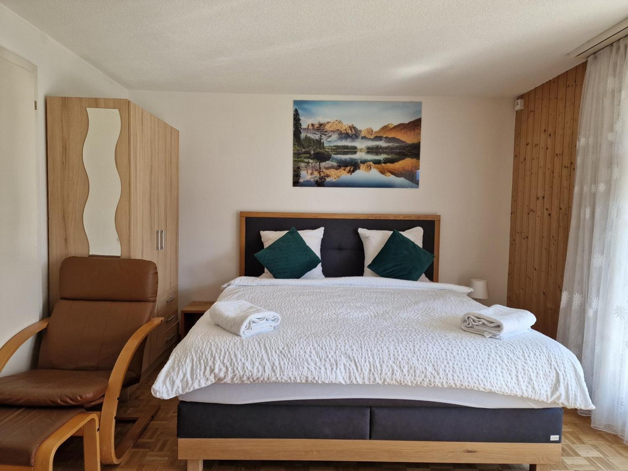 Lake Facing Studio Niederried bei Interlaken 외부 사진